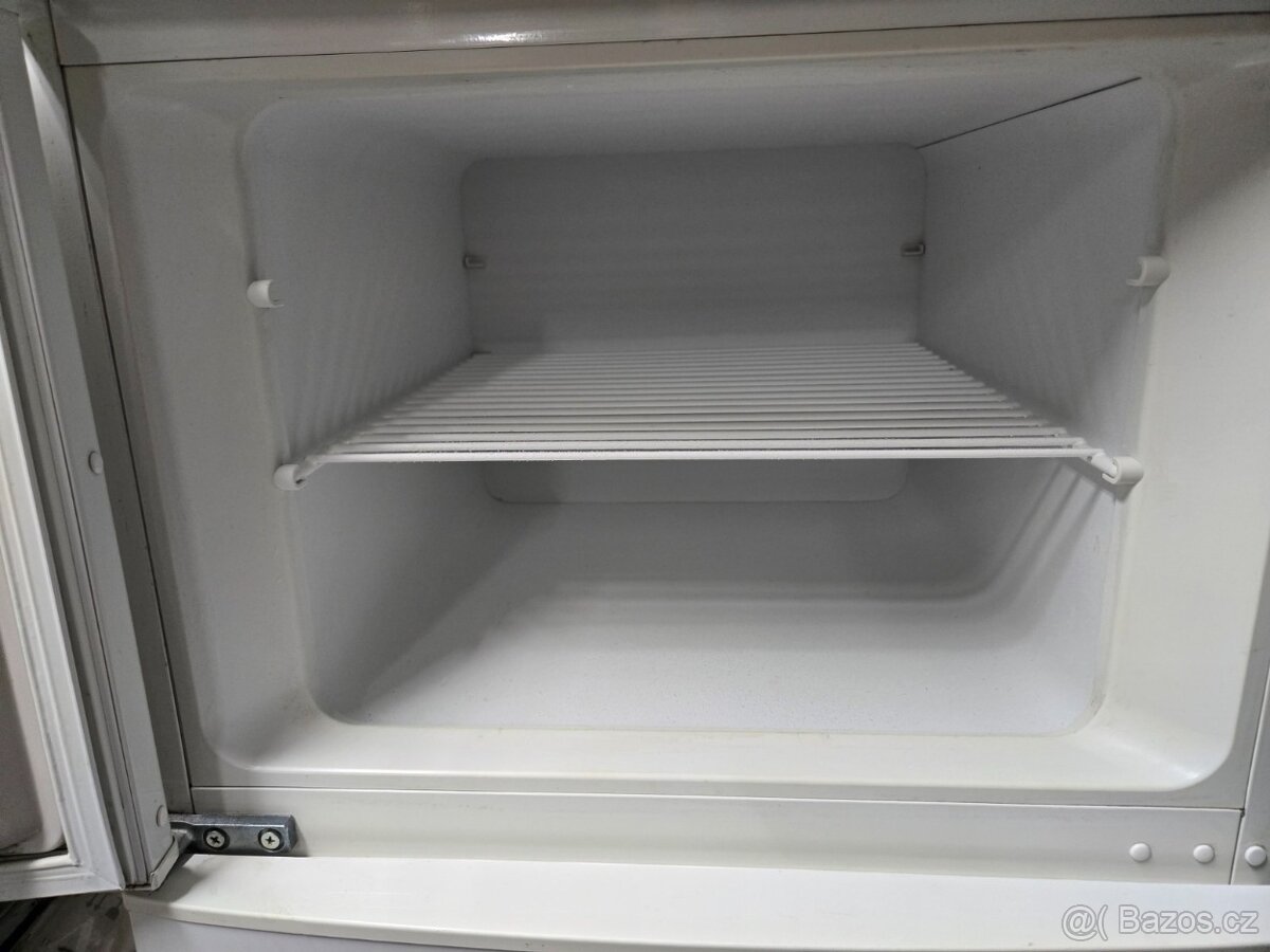 83cm lednice s mrazákem s dopravou - 4