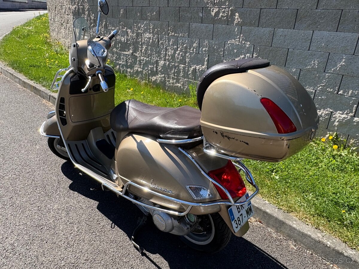 Piaggio vespa 125 GT 2011 - 4