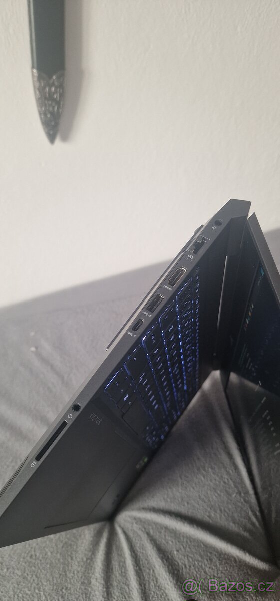 Herní notebook HP victus 16 RTX 3060 - 4