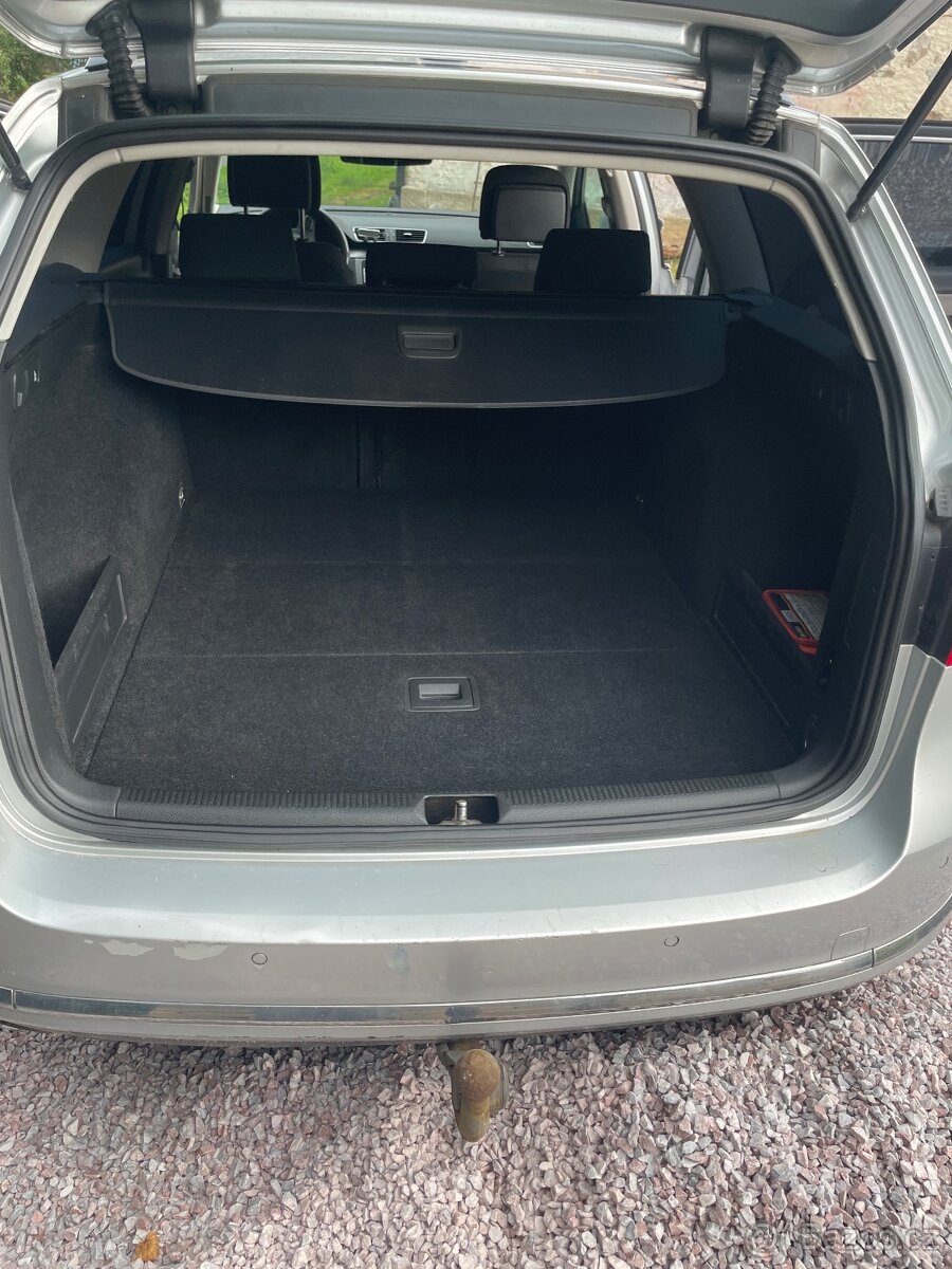 Prodám VW Passat B7 - 4