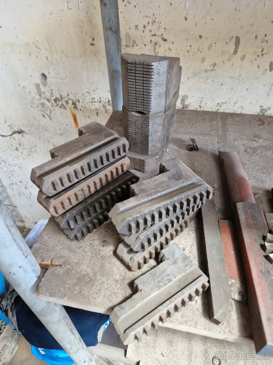 Příslušenství soustruhu - 4