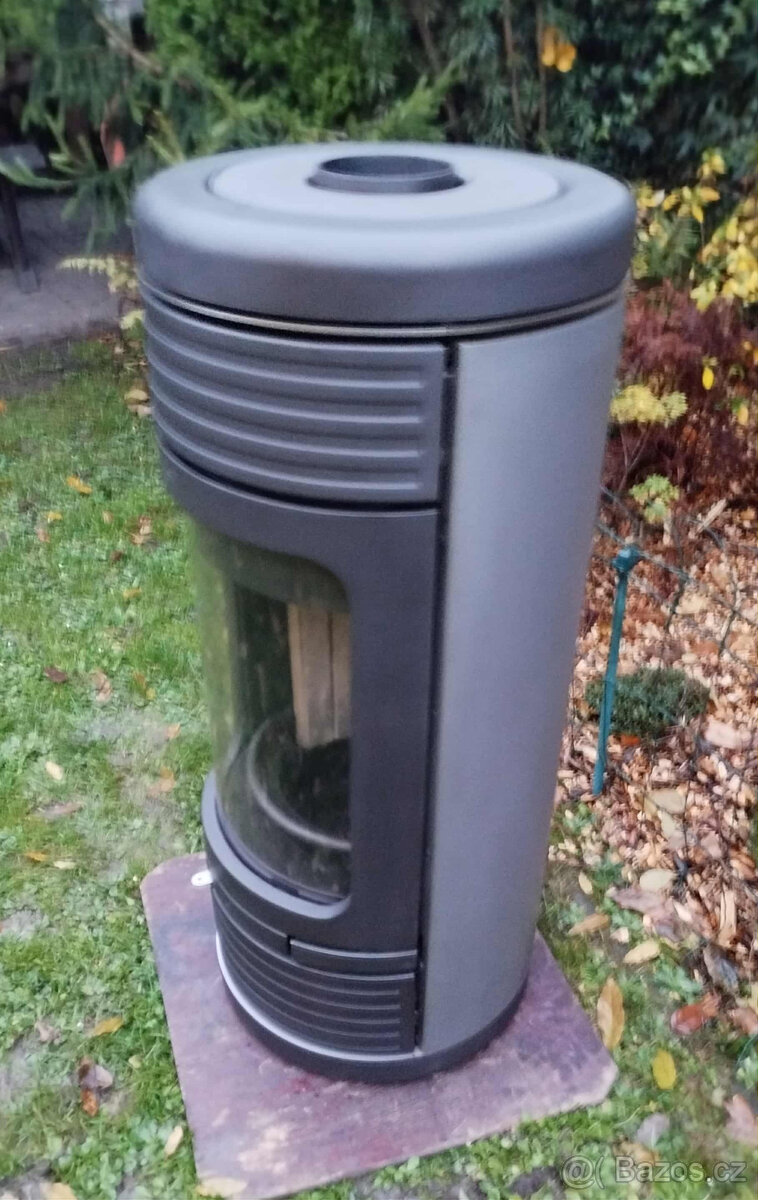 Prodám litinová kamna LEDA NOVIA C - 4