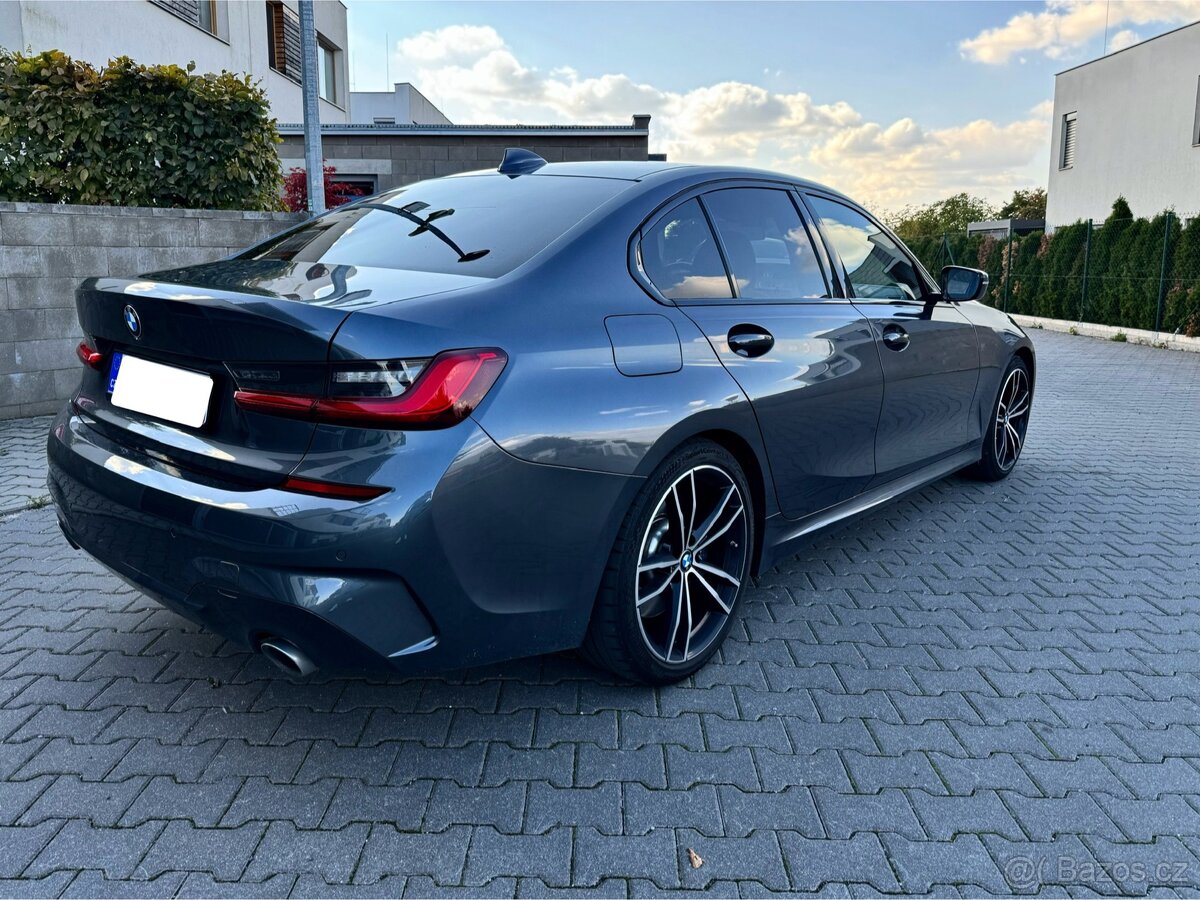BMW 330D 210 Kw M-Packet, Laser, Harman/Kardon, přímý maj. - 4