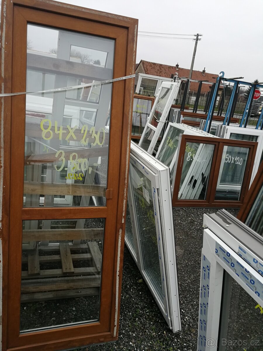 okno zlatý dub použité - 4