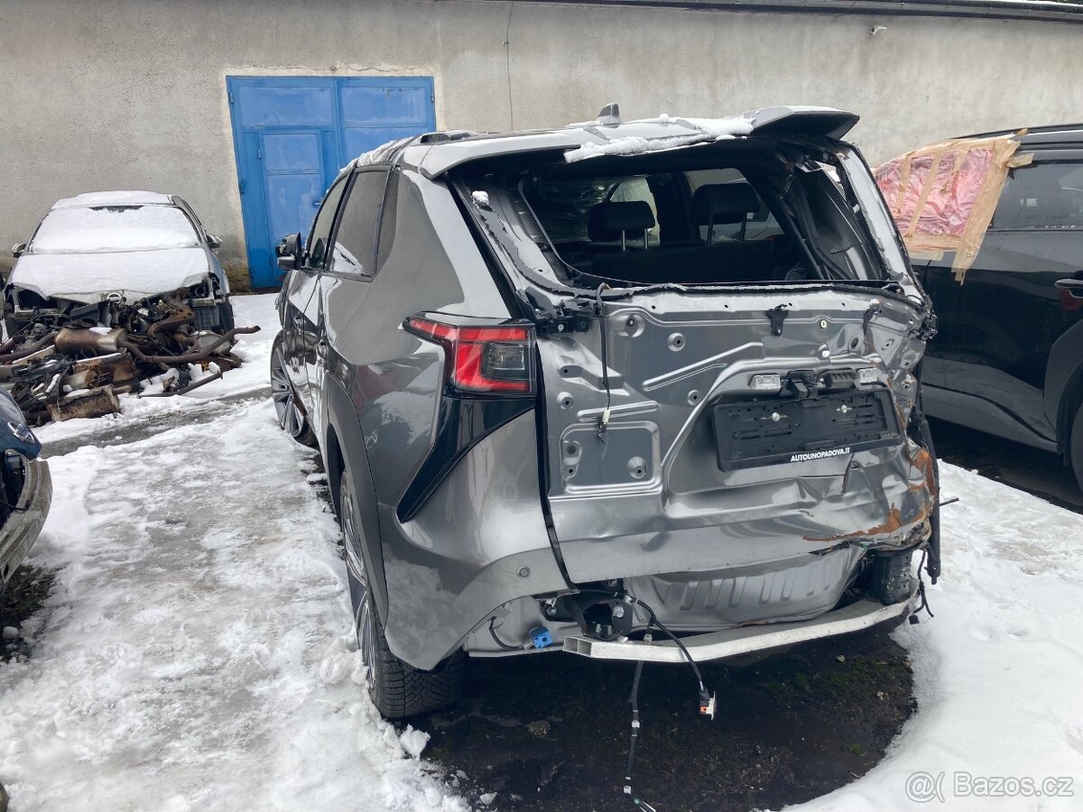 SUBARU SOLTERRA TOYOTA BZ4X - 4