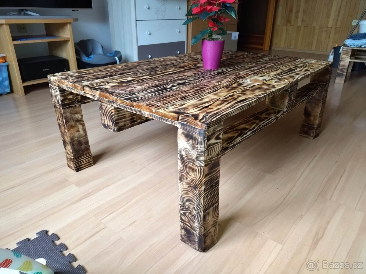 Konferenční stolek z palet - 4