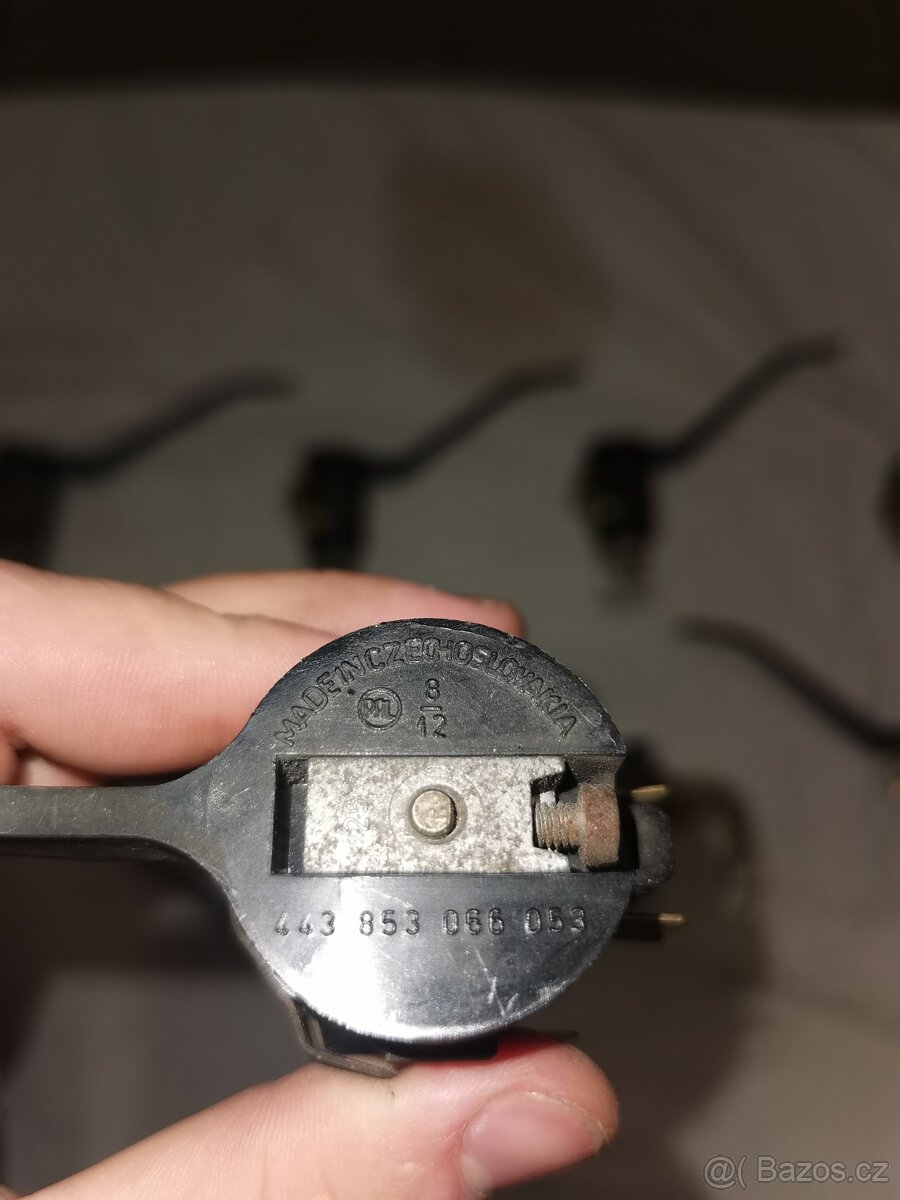 Škoda 100/110 r /1000 - přepínače - 4