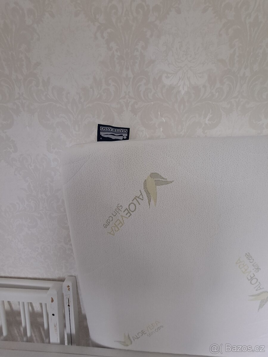 Dětská dřevěná postýlka bílá - 4