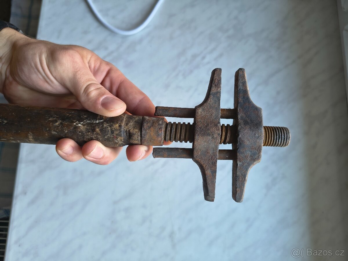 historický francouzský klíč - 4