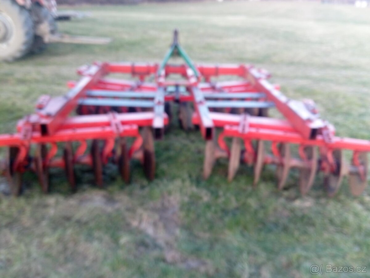 Disky , brány Kverneland - 4