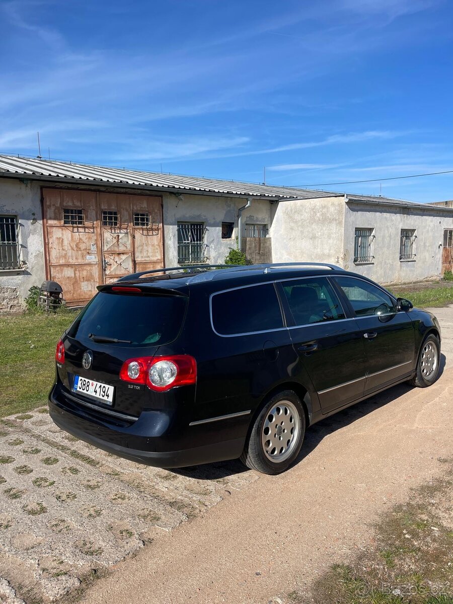 VW PASSAT 2,0 TDI B6 - 4