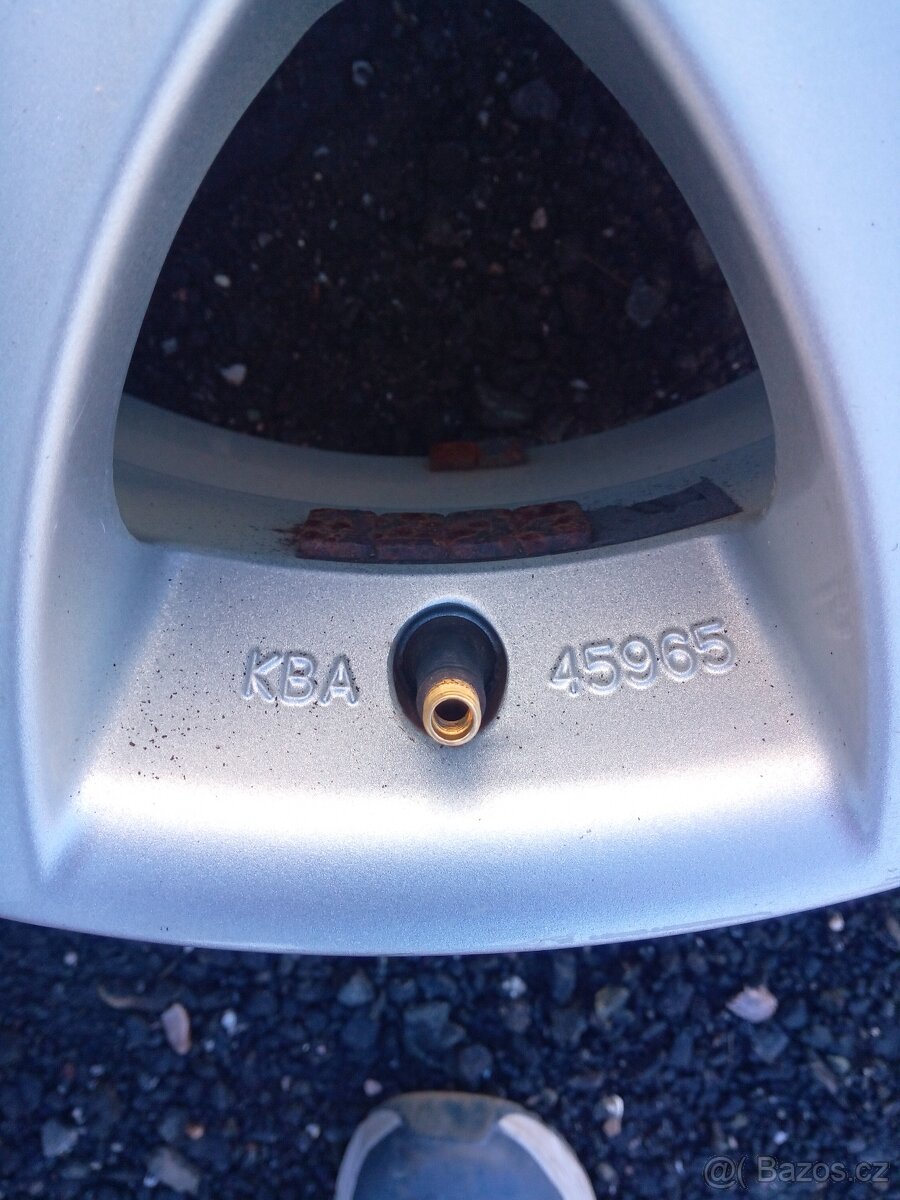 Prodám alu disky R 15, 4x108, ET 18 - 4