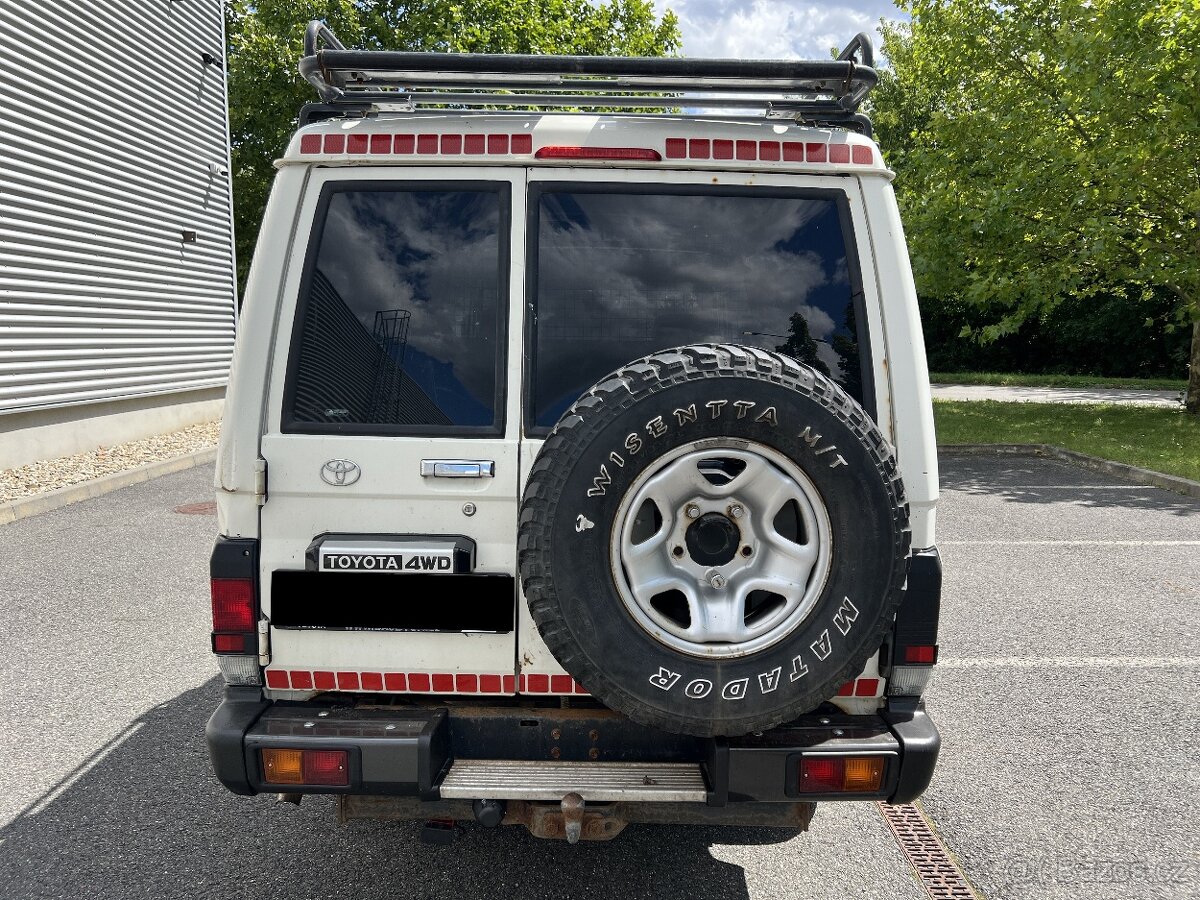 Toyota Land Cruiser HZJ 78, 4200 diesel/96 kw, 4x4 - 4