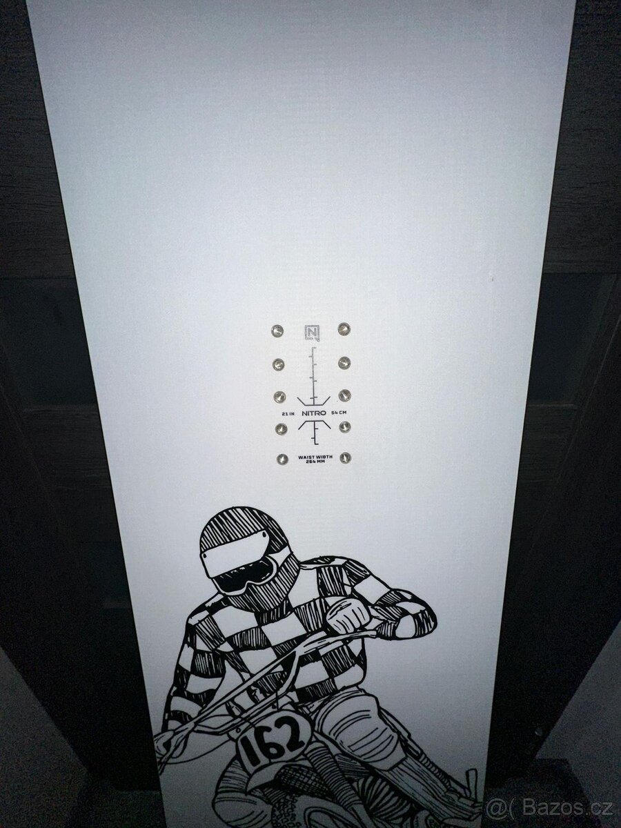 Nový snowboard NITRO ALTERNATOR - 4