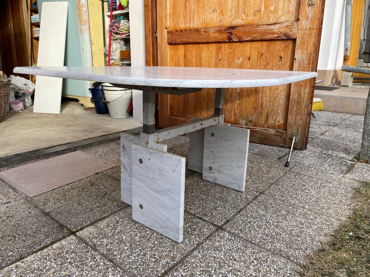 Mramorový konferenční stůl - 4