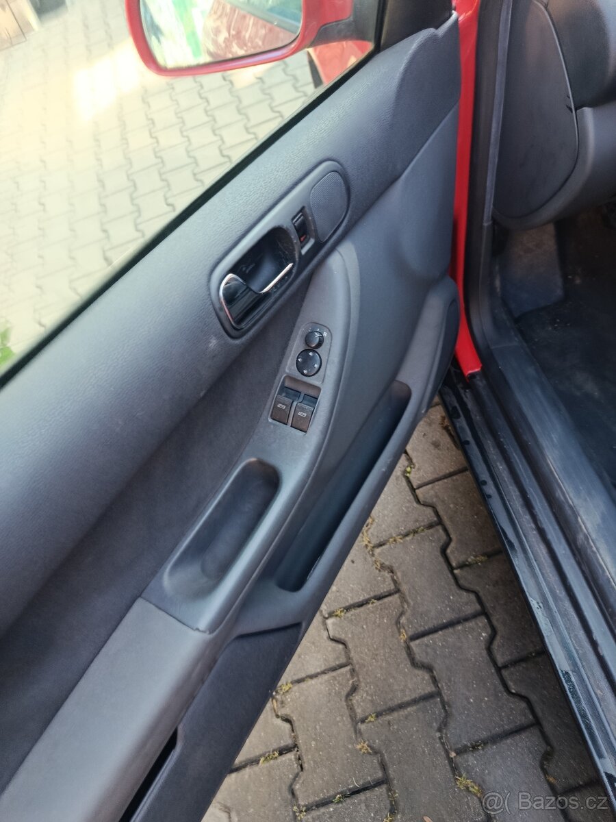 Audi A3 1,6 ,74KW - 4