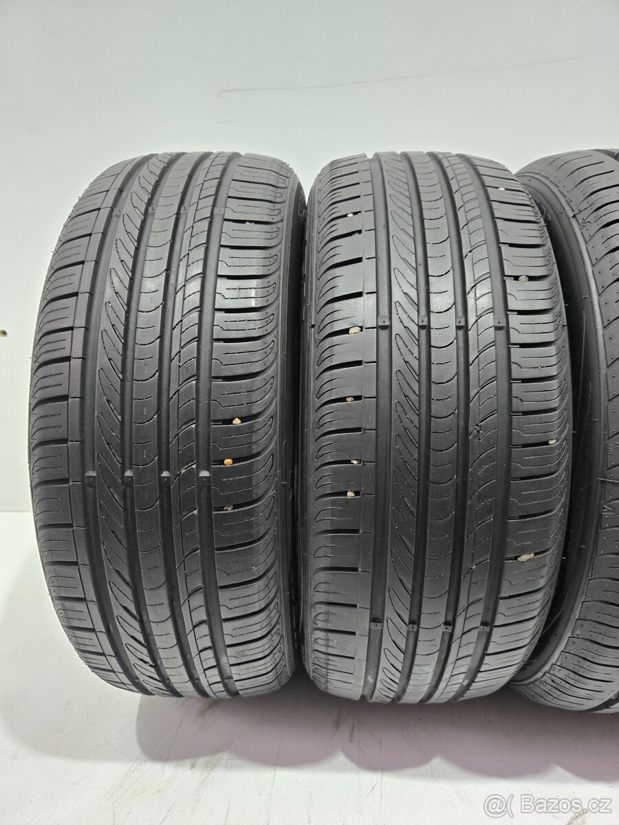 Letní pneu 185/55/15 Nexen - 4