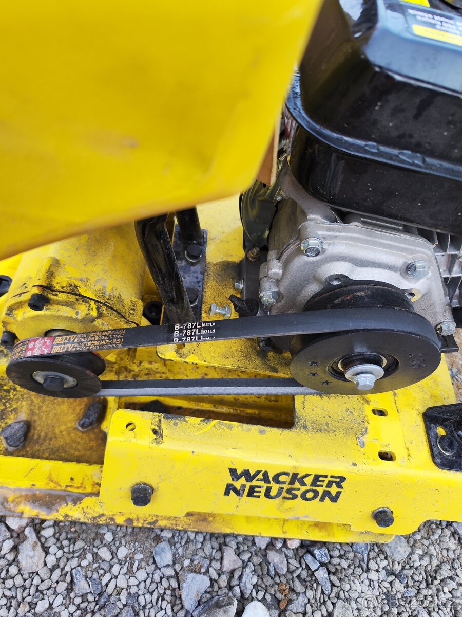 Vibrační deska "Wacker Neuson" - 4