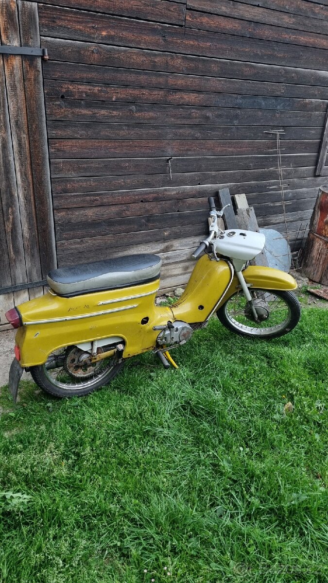 Jawa pionýr - 4