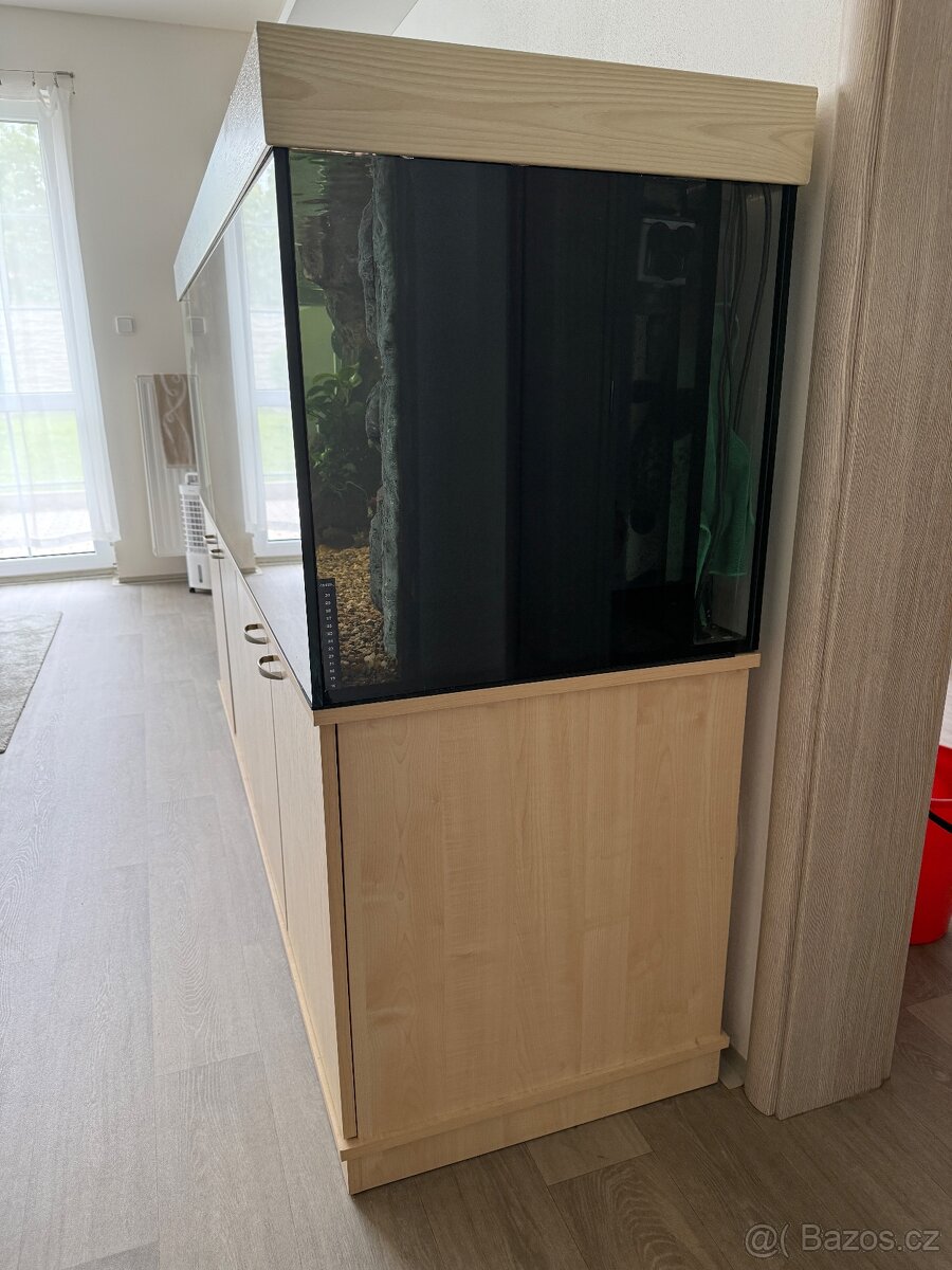 Kompletní akvárium 720l - 4