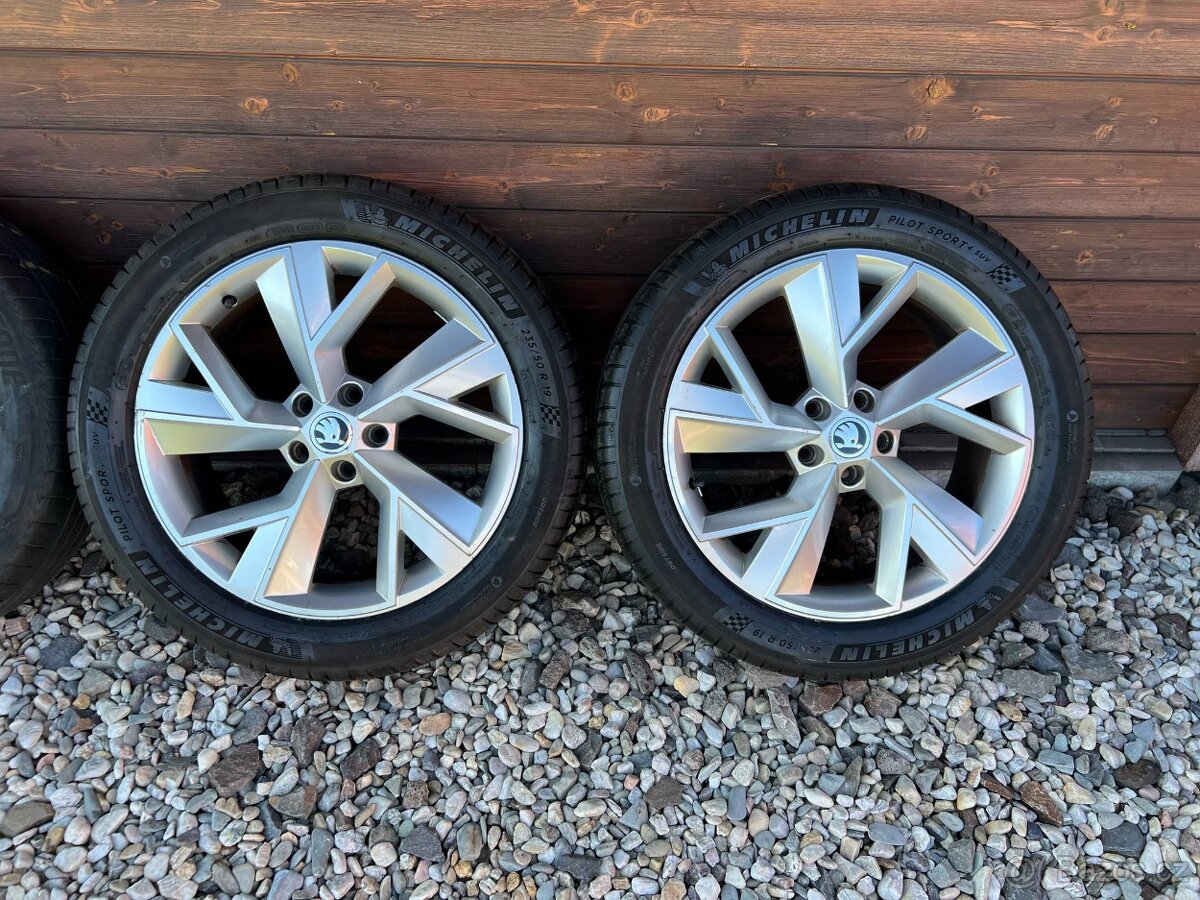 orig. letní alu kola Triglav Škoda Kodiaq R19 235/50/19 - 4