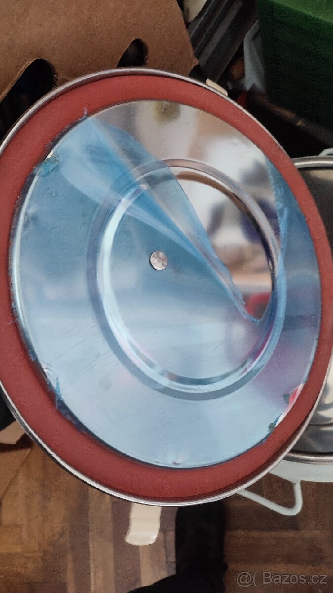 prodám velko várnice, 40 L , přepravní box na jídlo , - 4