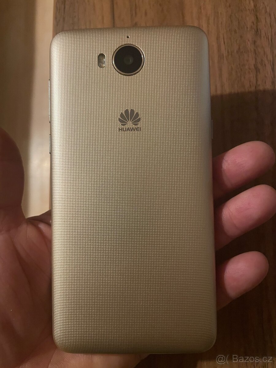 Huawei Y6 2017 MYA-L41 - 4