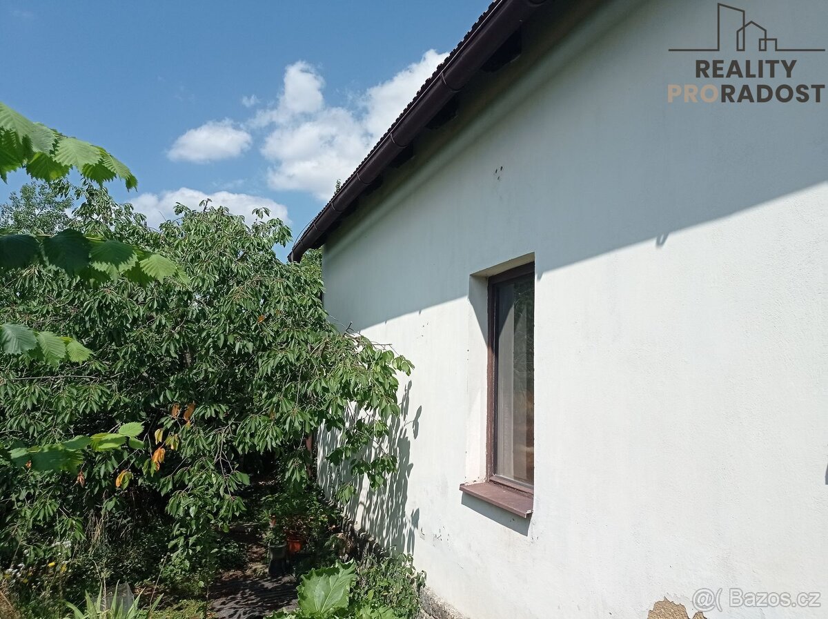 Rodinný dům, 100 m2, Krty u Jesenice, pozemek 269 m2 - 4