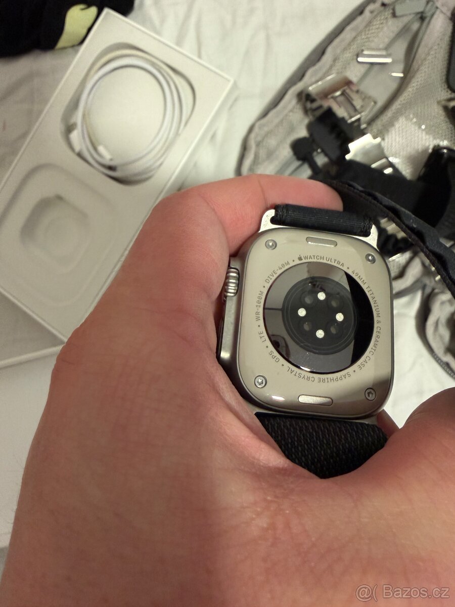Apple Watch Ultra 1 (2022) - 4