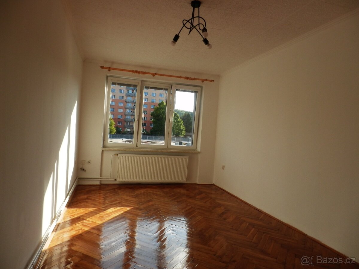 PRONÁJEM BYTU 2+1 Lomnice nad popelkou ihned k dispozici - 4