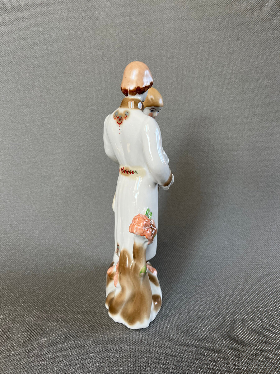 Sběratelská soška Zamilovaný pár 25.5 cm, Polonne USSR - 4