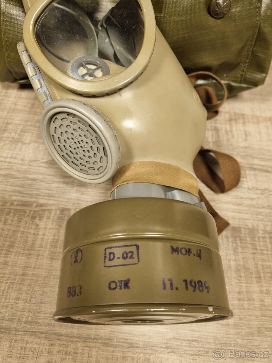 Plynová maska - 4