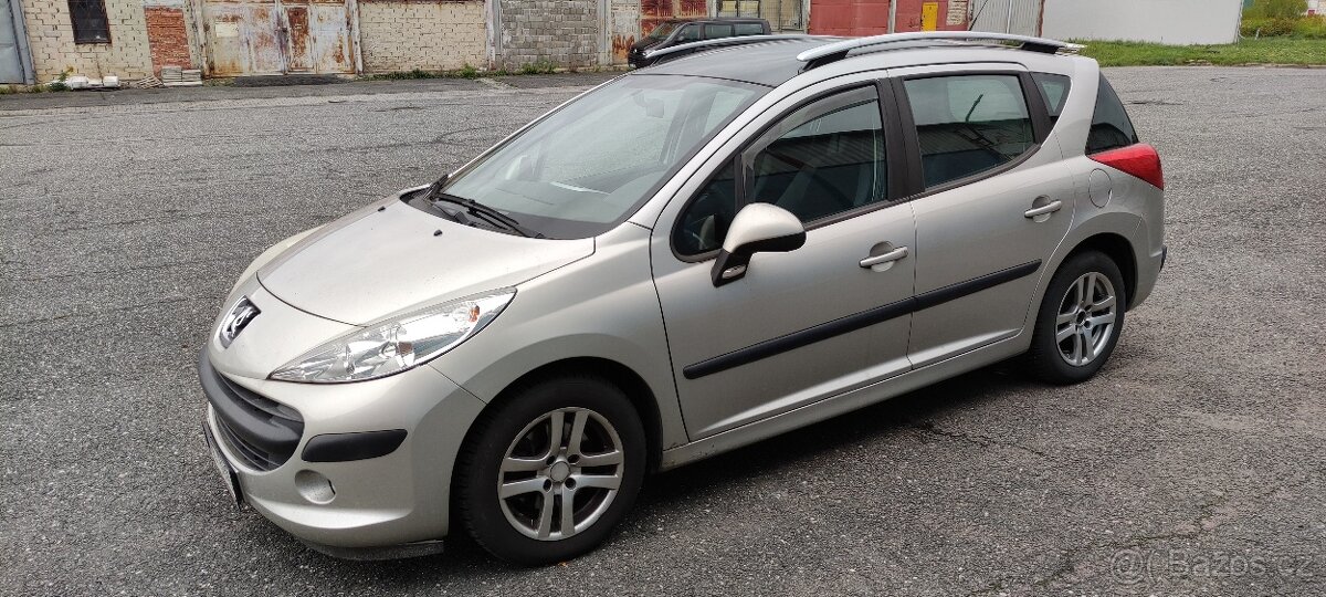 Peugeot 207 SW 1.4i 70kW, r. 2008, 130tkm, klima, 2 sady kol - 4