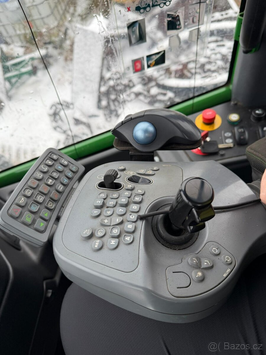 Vyvážecí souprava JOHN DEERE 910G - 4