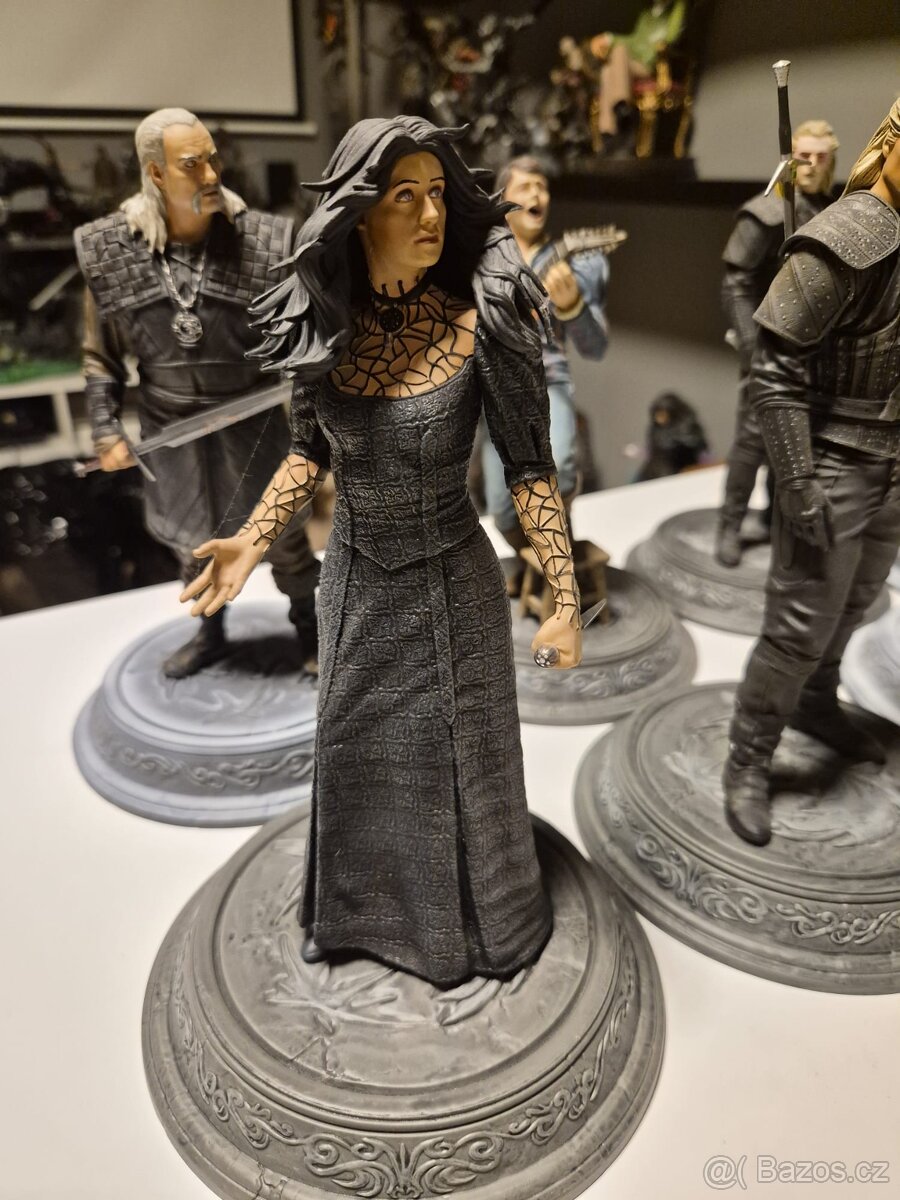 SOCHY NETFLIX - WITCHER - KOMPLETNÍ SÉRIE - 4