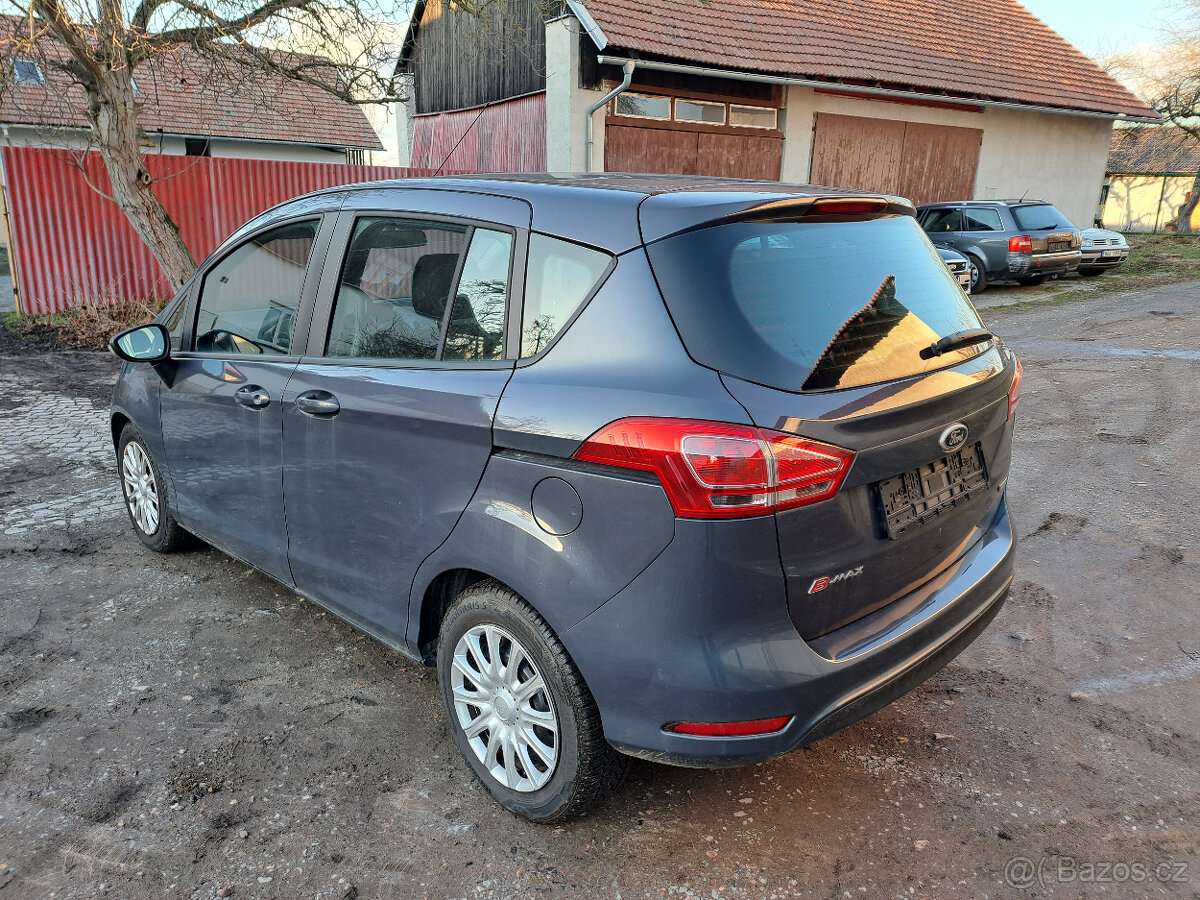 Ford B-max,1,0 74kw rok 2013 - 4