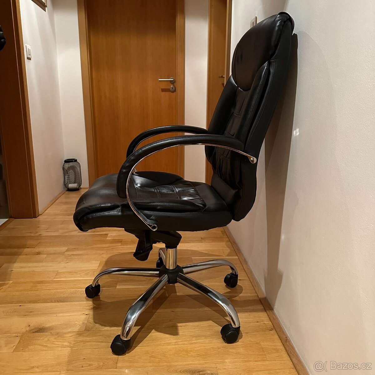 Kancelářské křeslo - 4