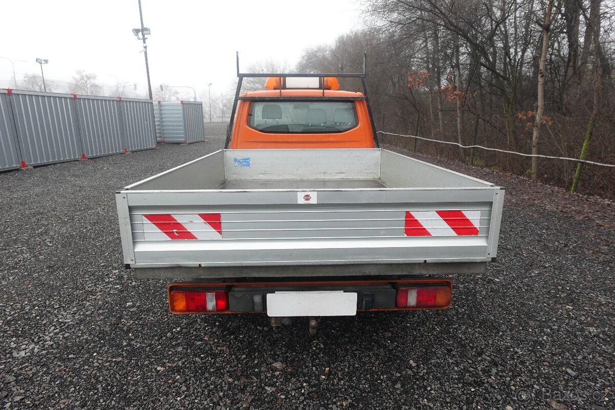 VW TRANSPORTER VALNÍK 1.9TDI KLIMA SERVISKA - 4