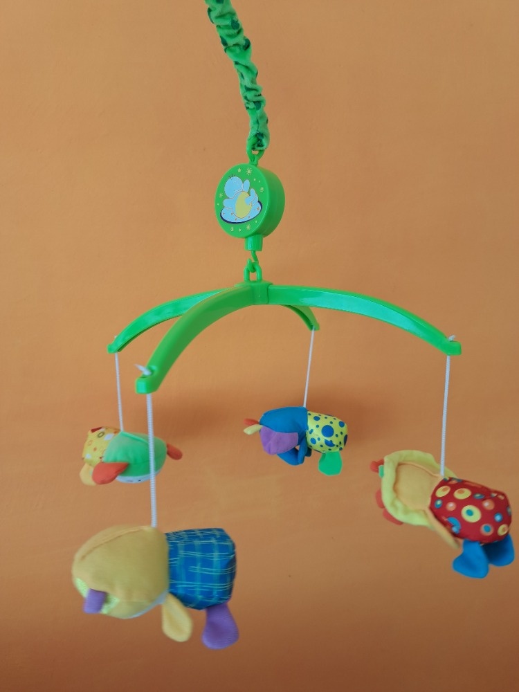 Hudební kolotoč nad postýlku - 4