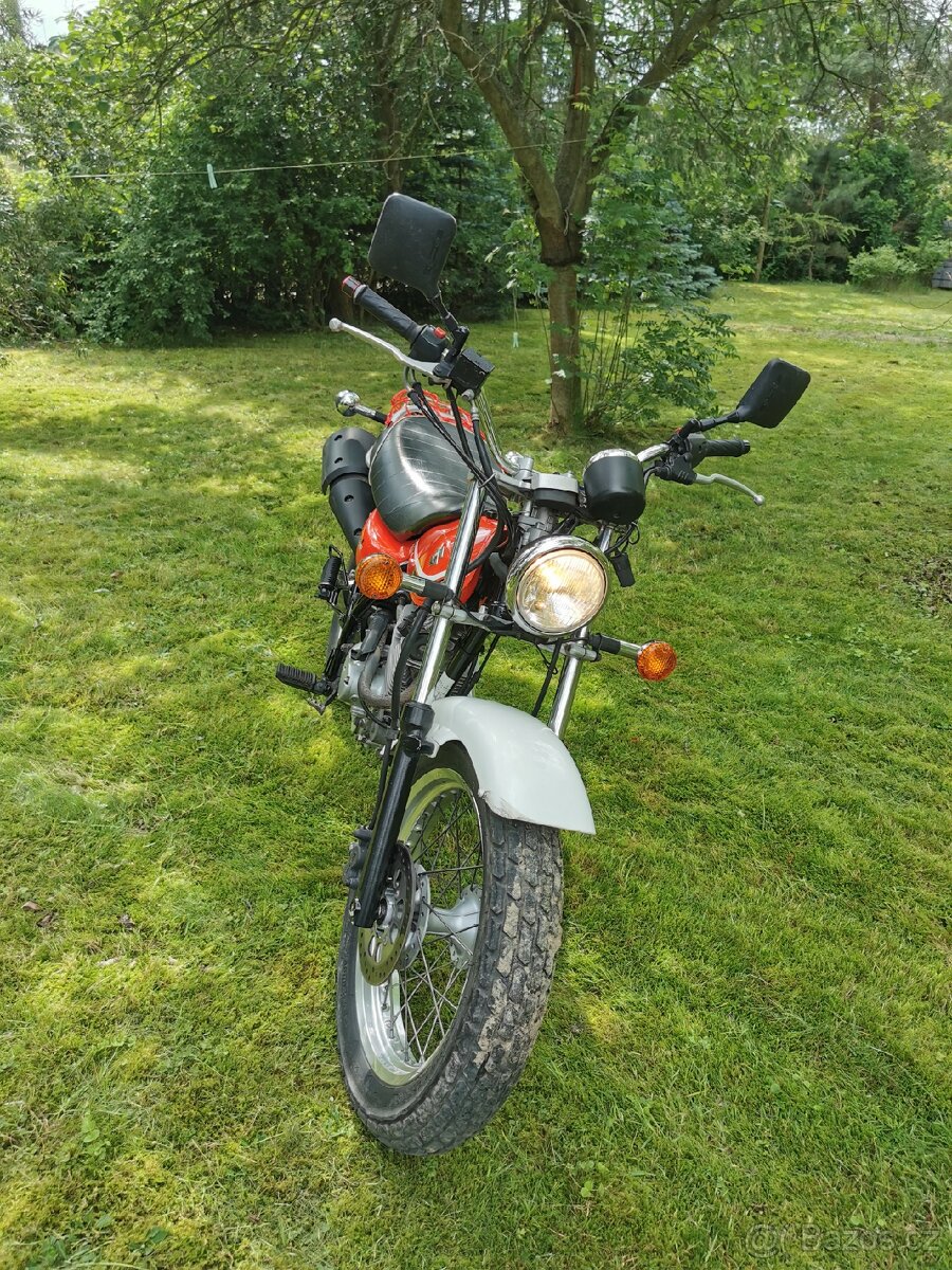 Suzuki RV125 VAN VAN - 4