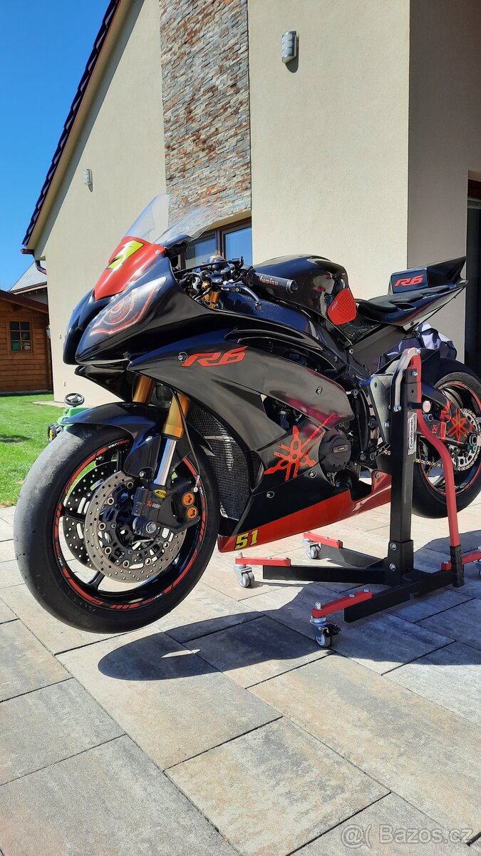 Okruhovka yamaha r6 - 4