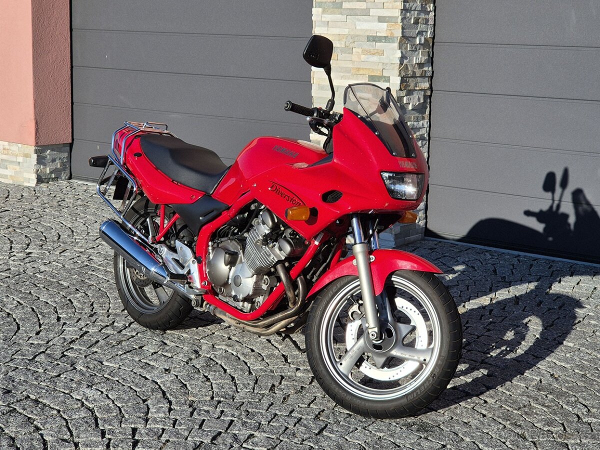 Yamaha Diversion XJ 600S - 4