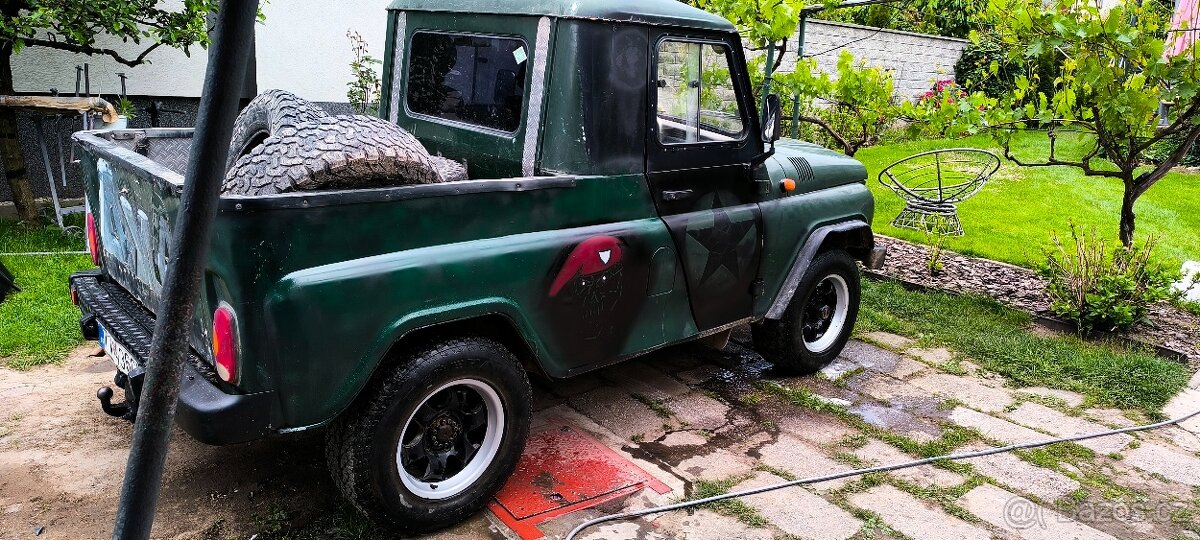 UAZ Tigr