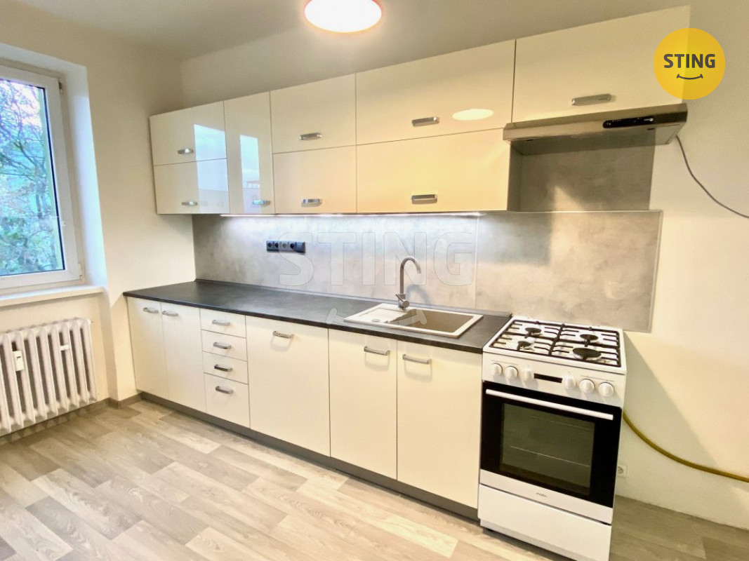 Pronájem bytu 2+1 Opava - Krnovská, 133946 - 4