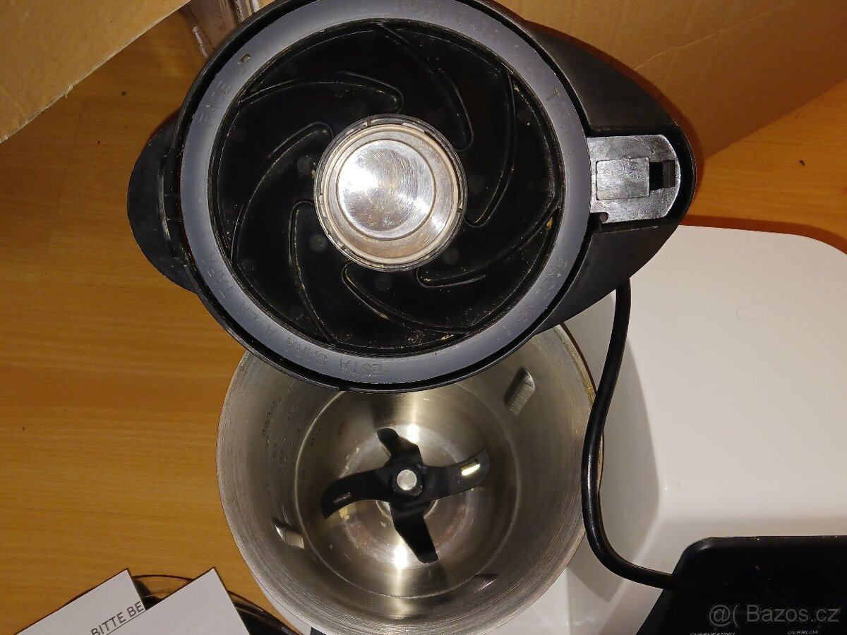 Kuchyňský robot Klarstein 9in1 2l 600/1300 W - 4