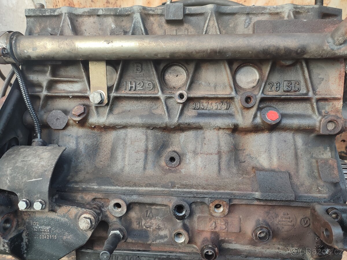 blok motoru 2.8 JTD 94kw Ducato na náhradní díly - 4