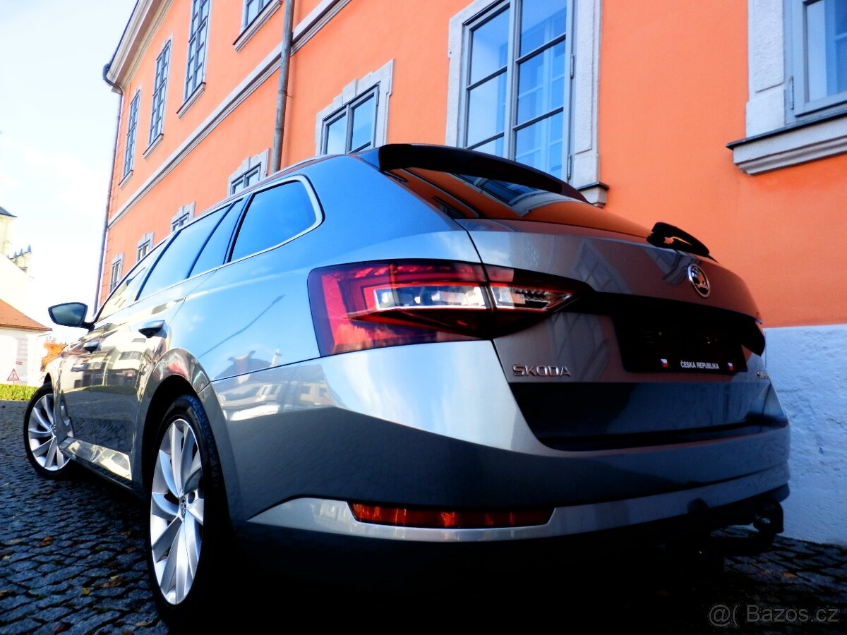 ŠKODA Superb Combi L&K 2,0 TDI 140 kW DSG 4x4 PANORAMA - 4