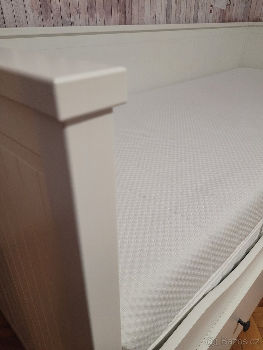 Rozkládací postel HEMNES s matrací AKREHAMN zn. IKEA - 4
