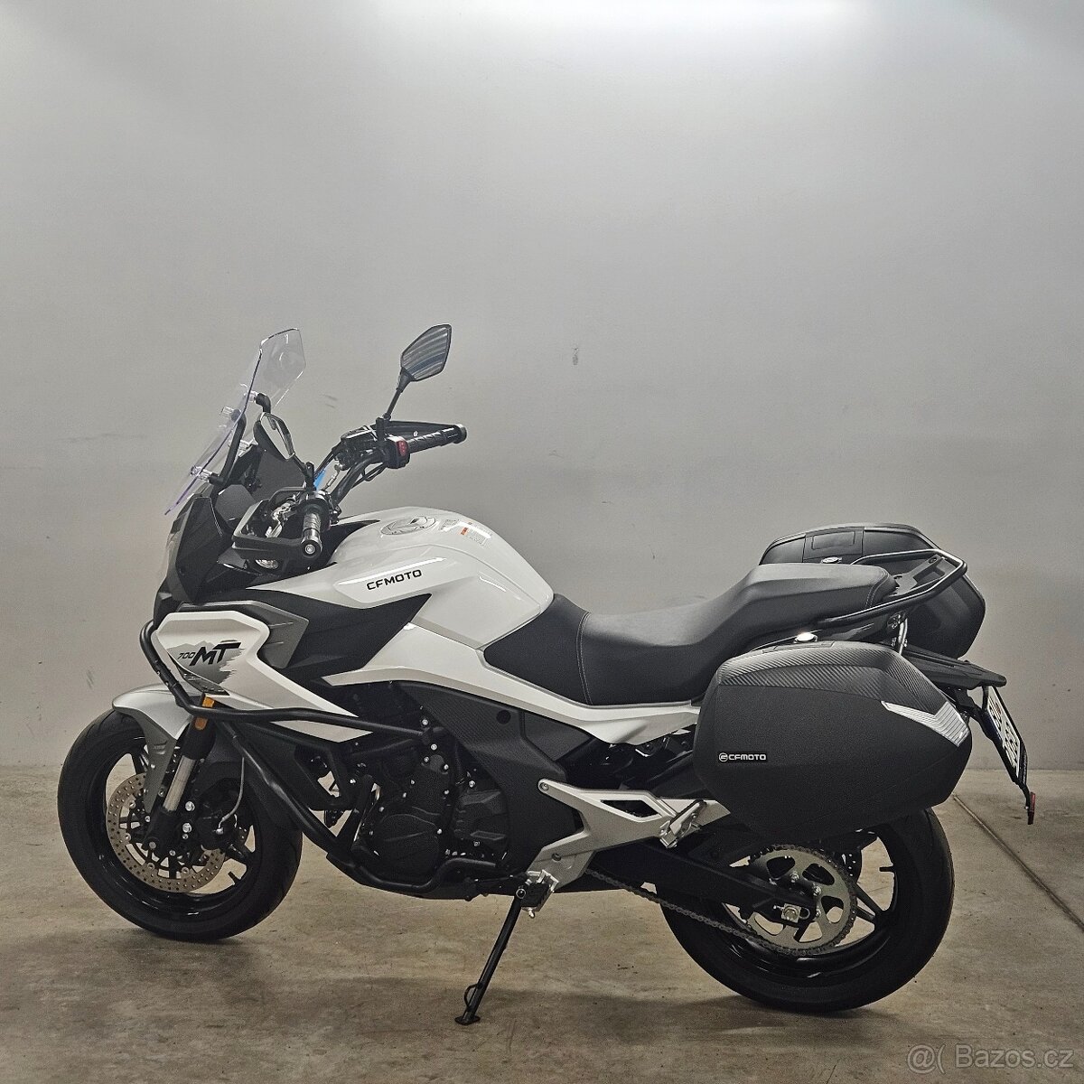 CFMOTO 700 MT PREMIUM - 4