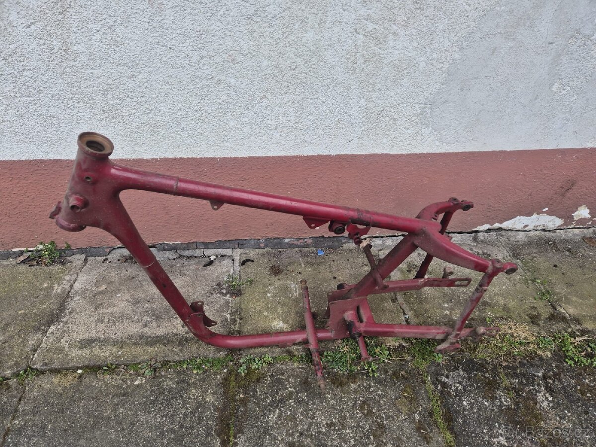 Prodam rám Čz 175/450. - 4